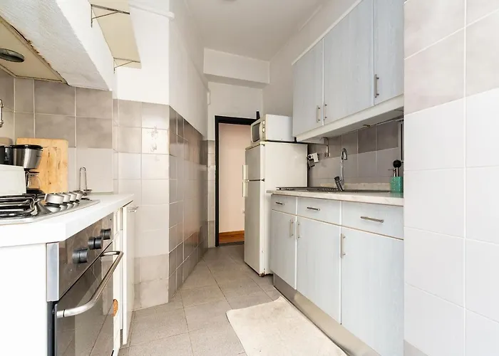 Charming 2 Bedroom Next To Praca Da Figueira *