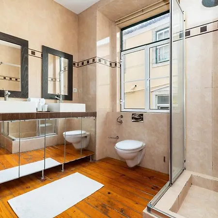 Charming 2 Bedroom Next To Praca Da Figueira 公寓 *