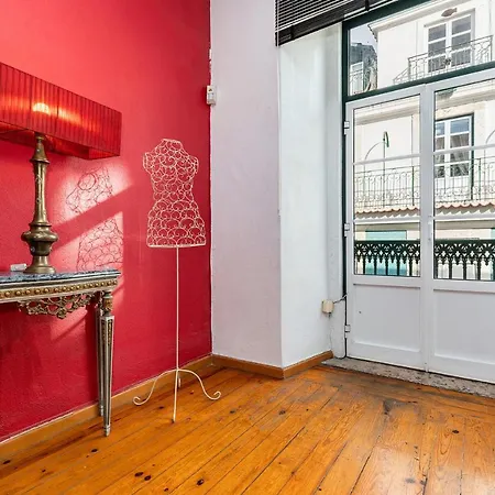 Charming 2 Bedroom Next To Praca Da Figueira * Lisboa