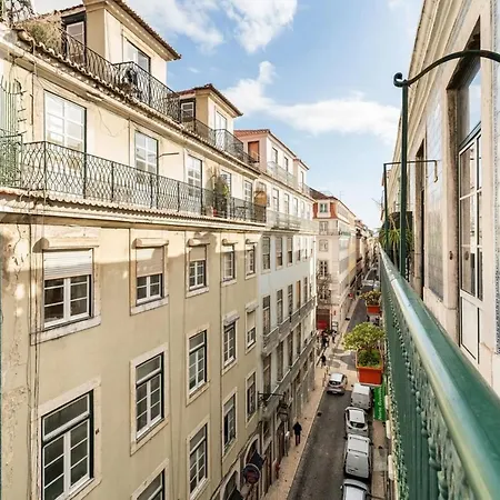 Charming 2 Bedroom Next To Praca Da Figueira