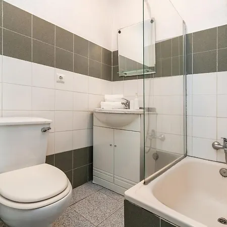 アパート Charming 2 Bedroom Next To Praca Da Figueira